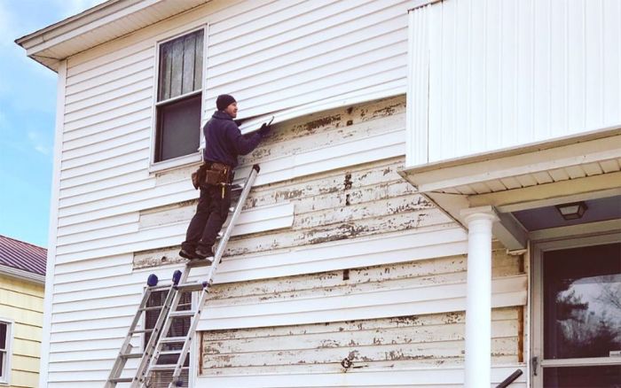 The 10 Best Vinyl Siding Installers Near Me (with Free Estimates)
