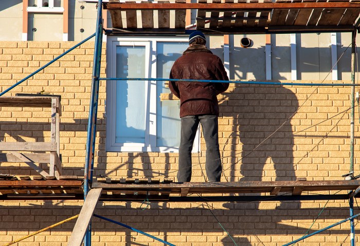 Why Hiring a Licensed Siding Contractor Protects You from Liability ...